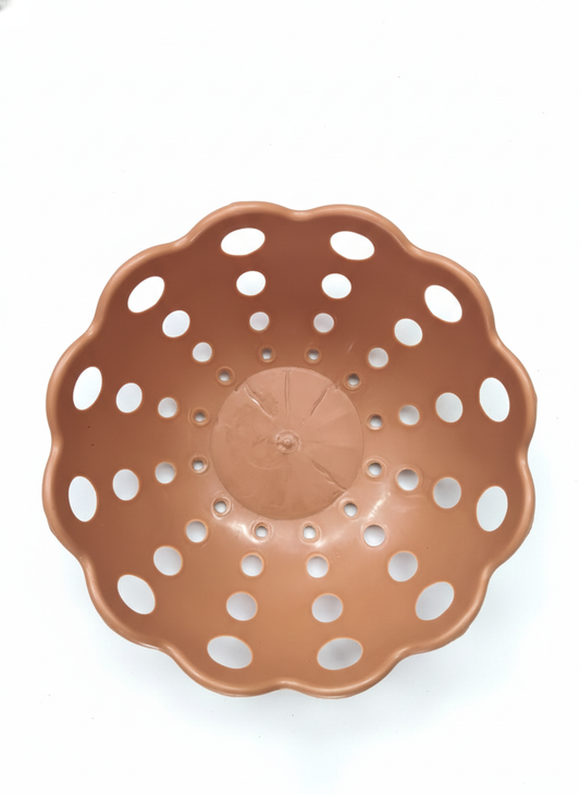 Plastic Sink Drain Basket with Scalloped Edge Design