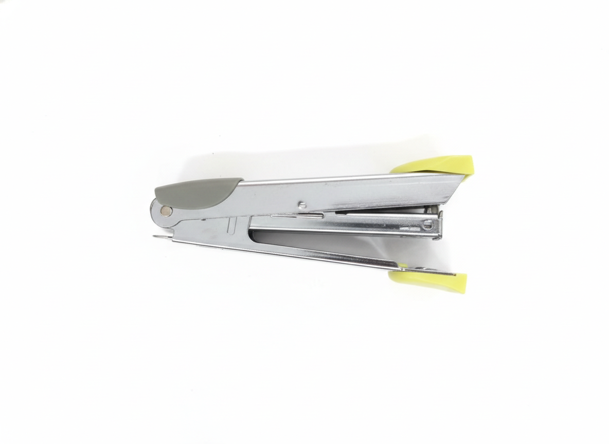 Kangaroo No.10 Stapler with Pins – Metal Body Stapler with Plastic Grip