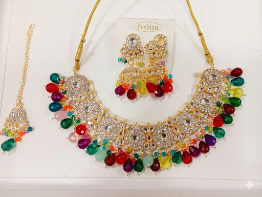 Premium Kundan Bridal Jewelry Set for Women – 3-Piece Gold-Plated Indian Wedding Choker Necklace, Multi-Color Bead Jhumka Earrings & Maang Tikka Set for Brides, Festivals, and Dulhan Wear