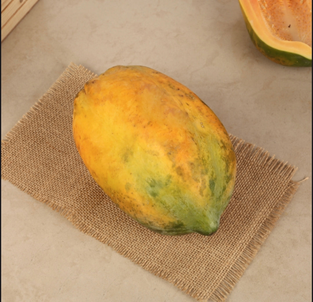 Fresh Papaya | Premium Sweet Juicy Papita | Farm Fresh Tropical Fruit ( 600 grams )