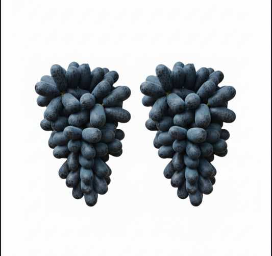 Seedless Black Finger Grapes Fresh Premium Sweet Juicy Farm Picked Fruit ( 200 grams )