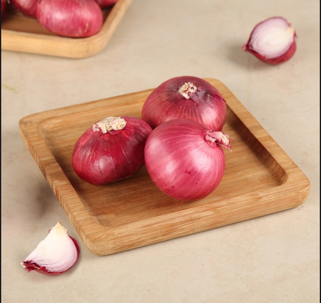 Fresh Premium Red Onions (Lal Pyaz) | Farm Fresh Natural Vegetables ( 1 kg )