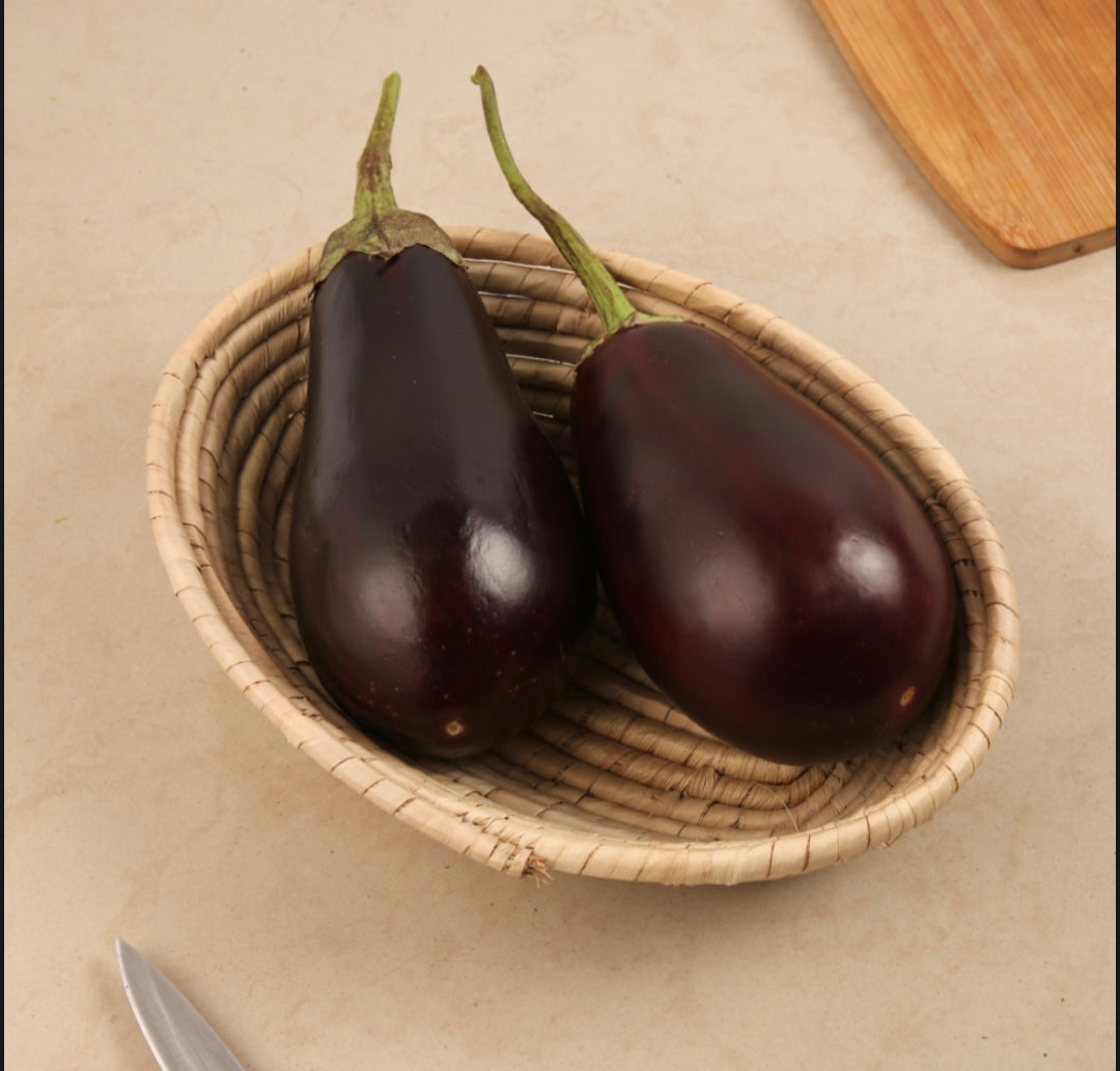Fresh Brinjal (Baingan) | Farm Fresh Eggplant Premium Natural Vegetables for Cooking ( 500 grams )
