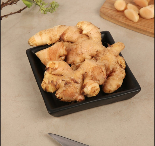 Fresh Ginger (Adrak) | Farm Fresh Natural Ginger Root Premium Cooking Spice for Daily Use ( 200 grams )