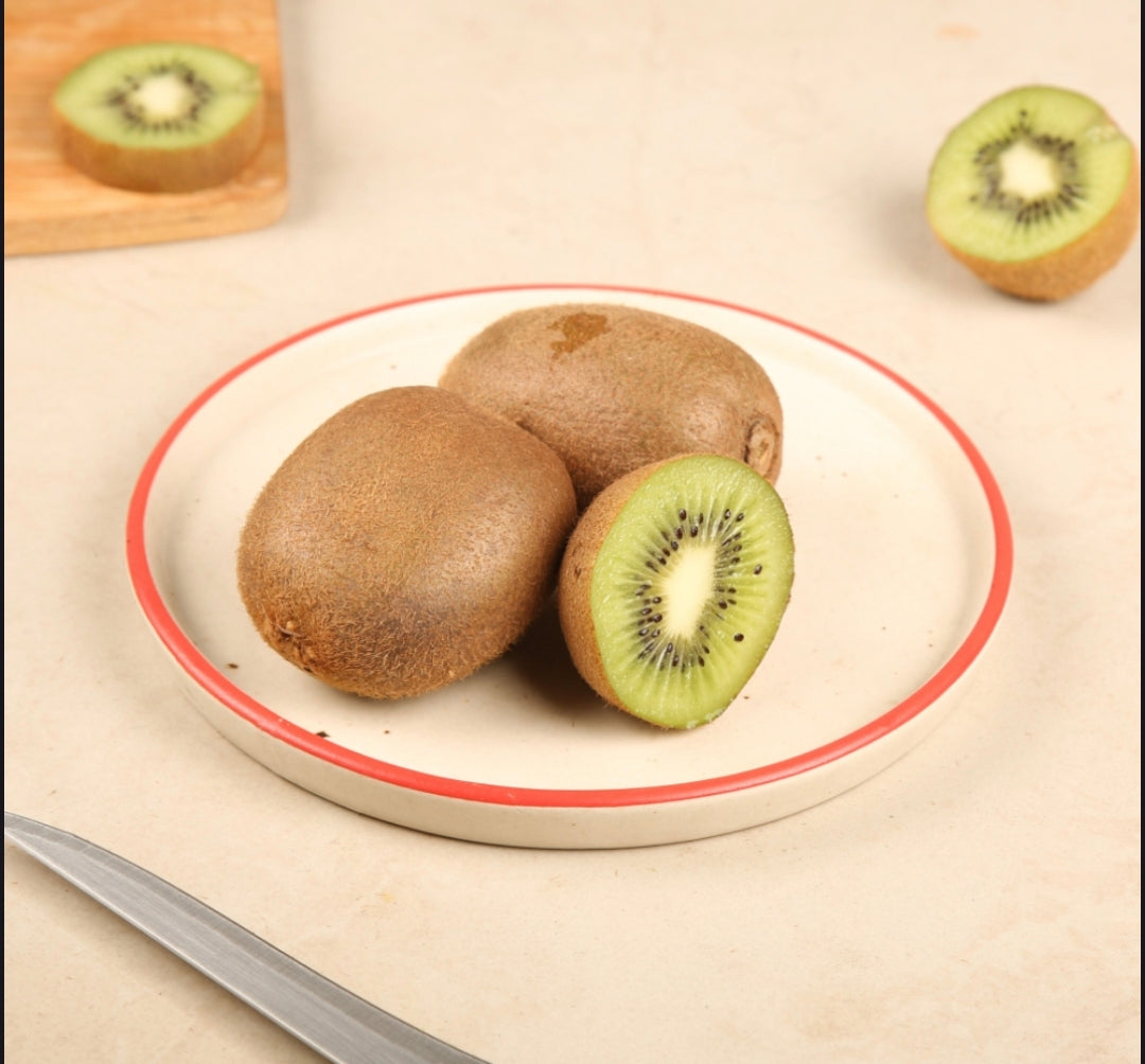 Fresh Kiwi Fruit | Farm Fresh Premium Green Kiwi Juicy Natural Exotic Fruit for Daily Use ( 3 pcs )