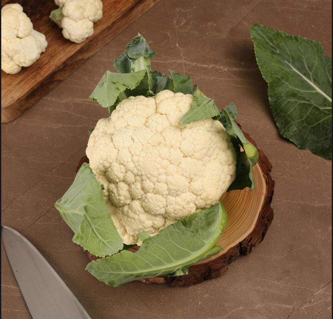 Fresh Cauliflower (Phool Gobhi) | Farm Fresh Natural Cauliflower Premium Vegetables for Cooking ( 300 )