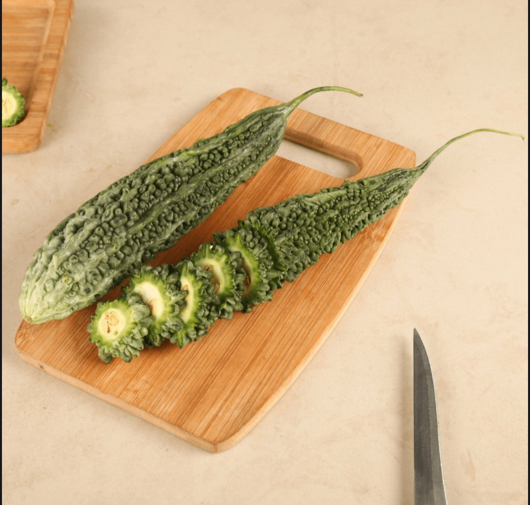 Fresh Bitter Gourd (Karela) | Farm Fresh Natural Karela Premium Vegetables for Cooking ( 250 grams )