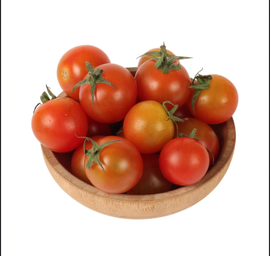 Fresh Cherry Tomato | Farm Fresh Juicy Cherry Tomatoes Premium Natural Tomatoes for Salads & Cooking ( 250 grams )