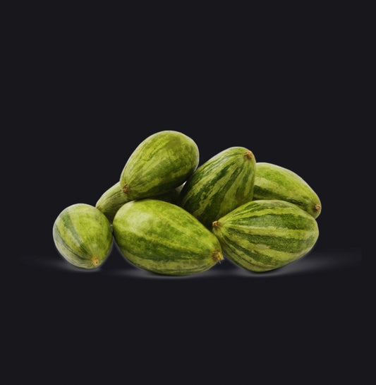 Fresh Pointed Gourd (Parwal) | Farm Fresh Parval Premium Natural Vegetables for Cooking ( 250 grams )