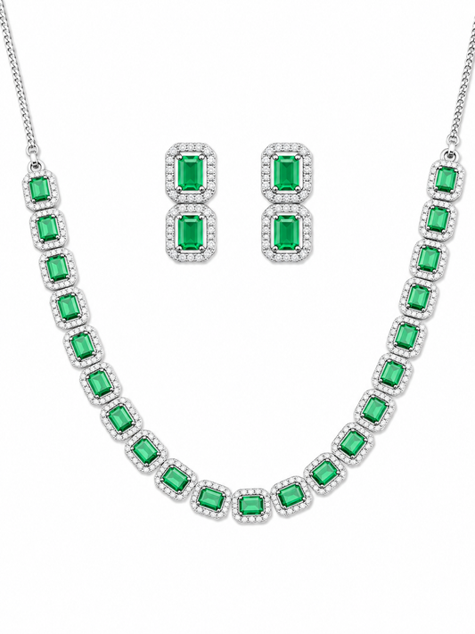 EMERALD ELEGANCE Necklace & Earrings Set Timeless Glamour. Effortless You.